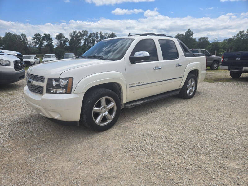 2011 Chevrolet Avalanche LTZ