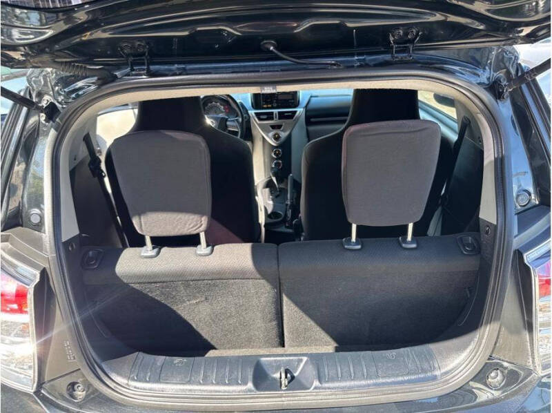 2013 Scion iQ