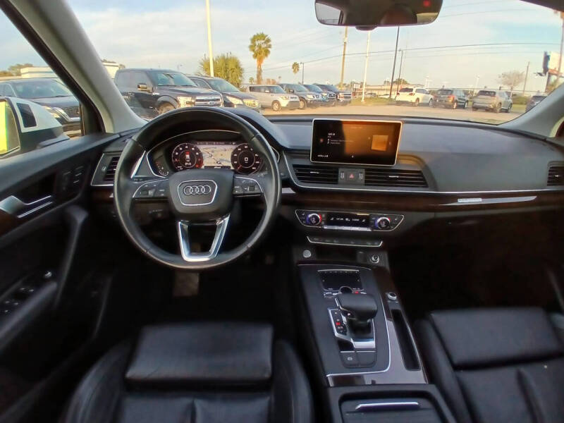 2019 Audi Q5 quattro Premium Plus 45 TFSI