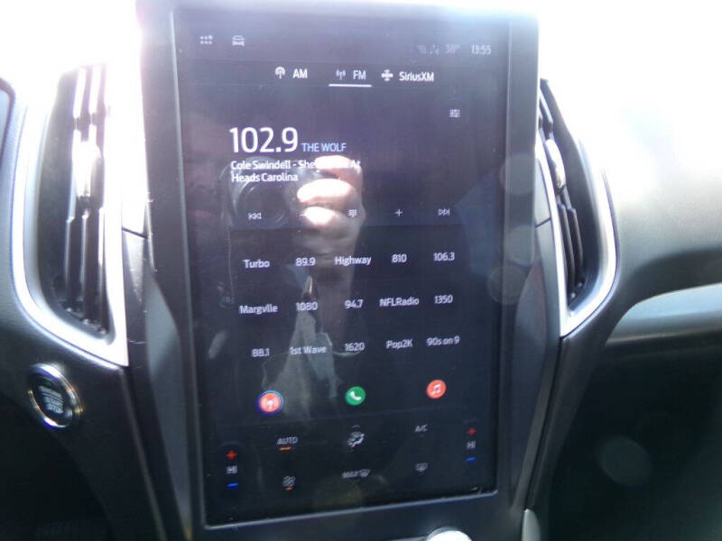 2023 Ford Edge SE