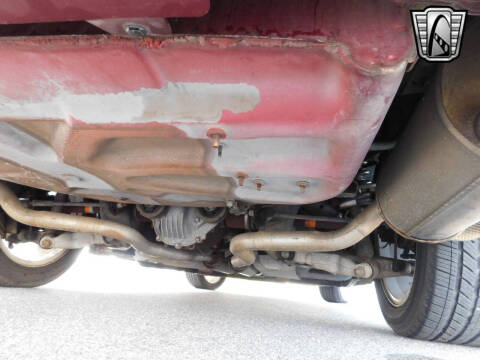 2004 Ford Thunderbird Deluxe