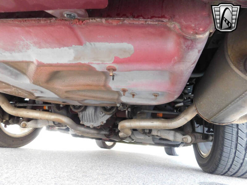 2004 Ford Thunderbird Deluxe