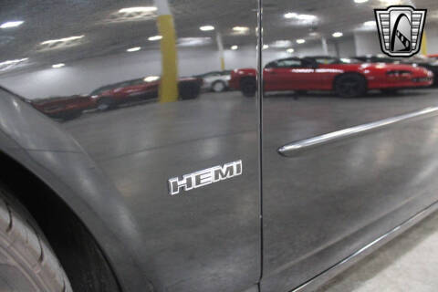 2006 Dodge Charger SRT-8