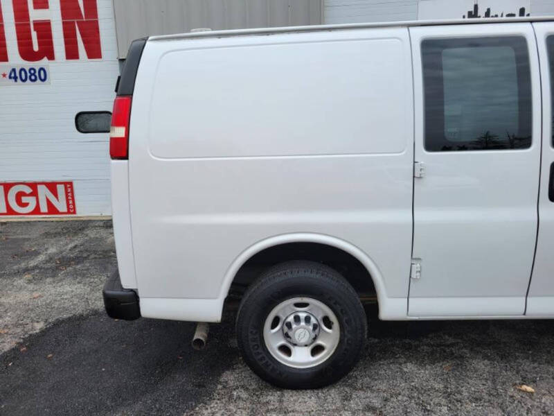2016 Chevrolet Express 2500