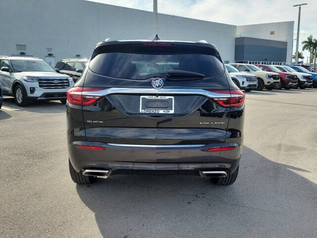 2018 Buick Enclave Essence