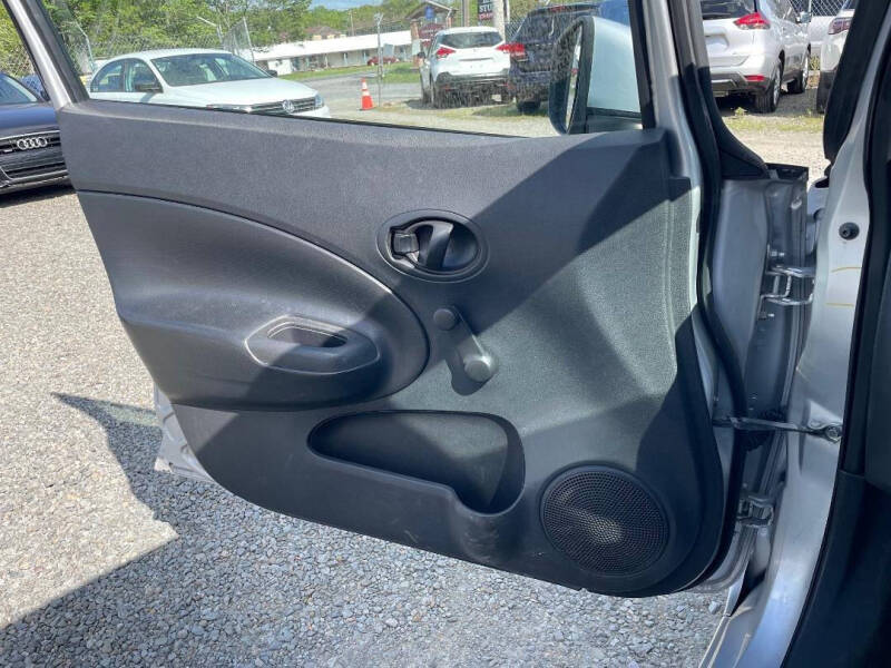 2017 Nissan Versa Note S Plus