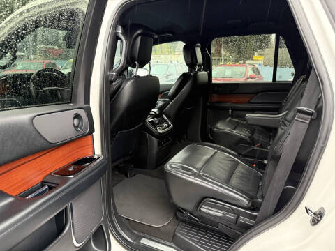 2018 Lincoln Navigator Premiere