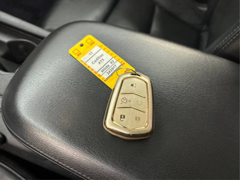 2017 Cadillac XT5 Premium Luxury