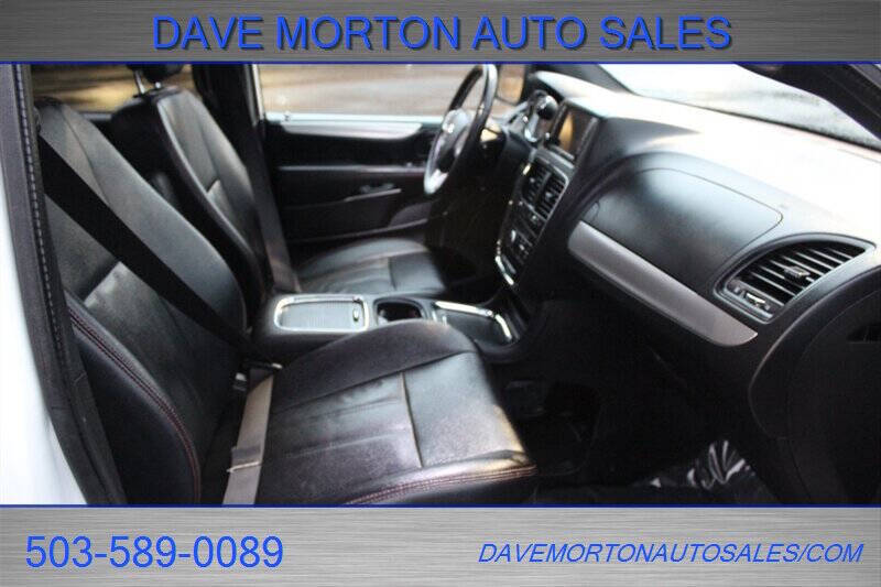 2016 Dodge Grand Caravan R/T