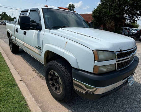 2007 Chevrolet Silverado 2500HD Classic for sale at ATLAS AUTO, INC in Edmond OK