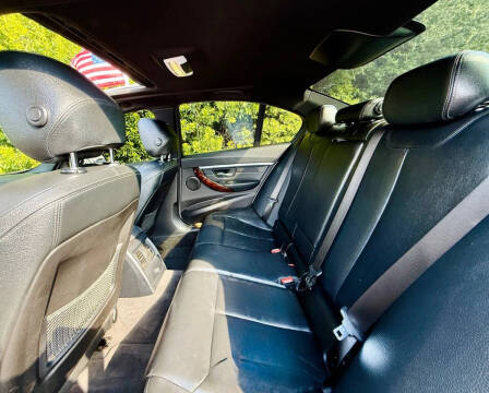 2018 BMW 3 Series 330i xDrive