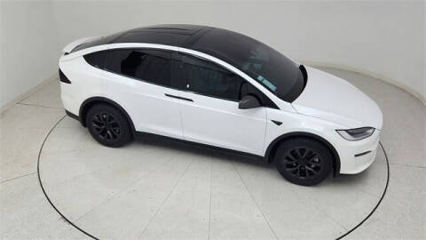 2022 Tesla Model X Plaid