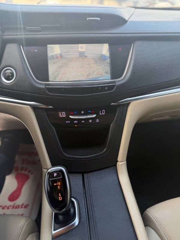 2018 Cadillac XT5