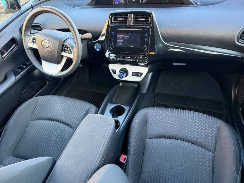 2017 Toyota Prius Two