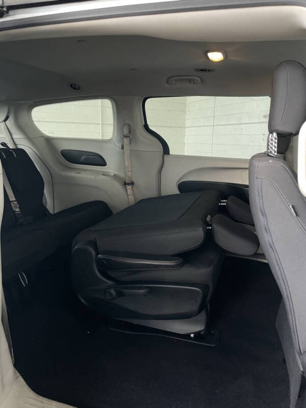 2018 Chrysler Pacifica L