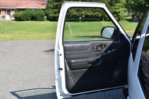 2003 Chevrolet Blazer LS