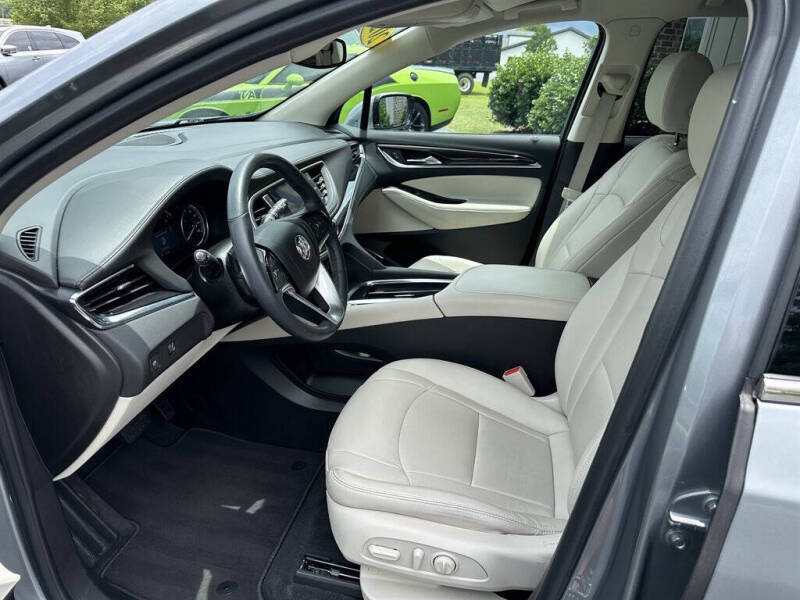 2024 Buick Enclave Essence