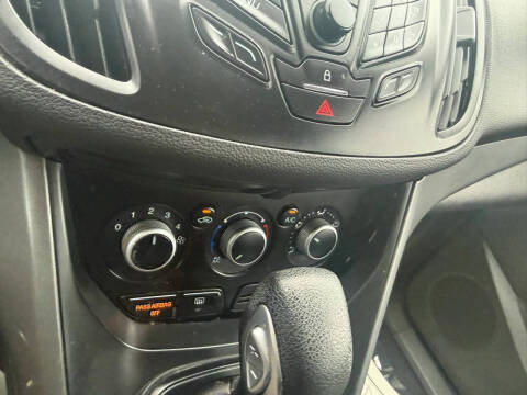 2015 Ford Escape S
