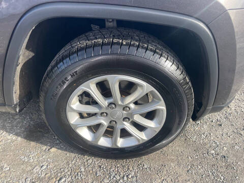 2021 Jeep Grand Cherokee Laredo E