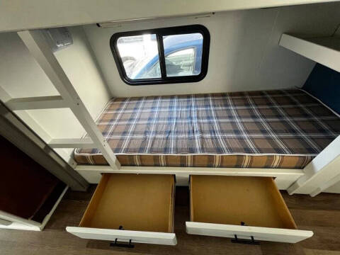 2013 Ford Motorhome Chassis