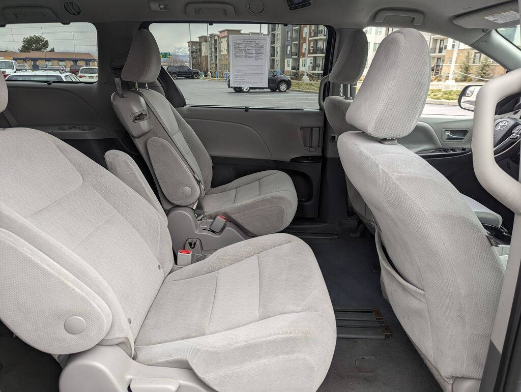 2020 Toyota Sienna for sale at Axio Auto Boise in Boise, ID