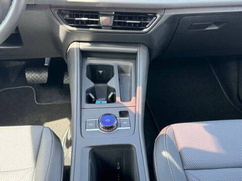 2025 Volkswagen Tiguan SE 4Motion