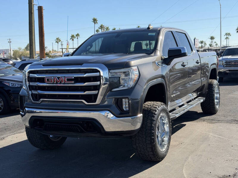 2019 GMC Sierra 1500 SLE's photo