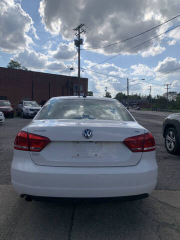 2015 Volkswagen Passat 1.8T Limited Edition