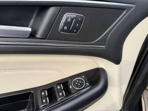 2016 Ford Edge Titanium