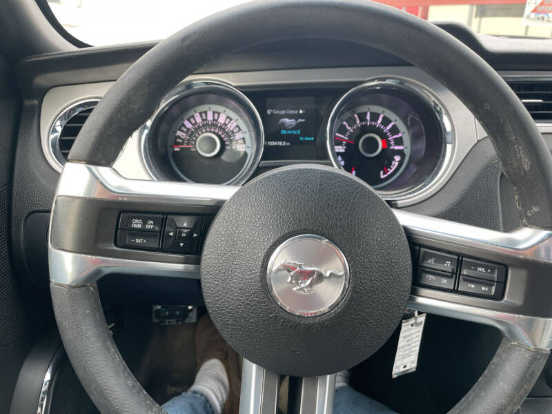 2013 Ford Mustang V6 Premium