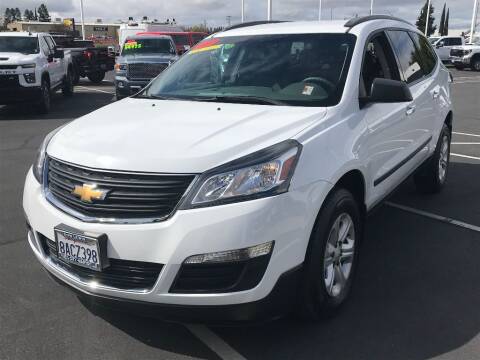 2017 Chevrolet Traverse for sale at Dow Lewis Motors in Yuba City CA