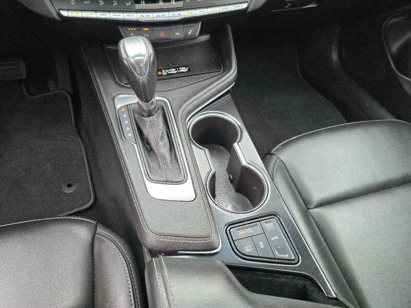 2023 Cadillac CT4 Luxury