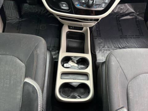 2018 Chrysler Pacifica L