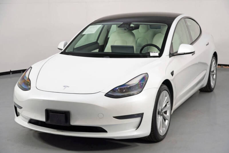 2021 Tesla Model 3 Standard Range Plus