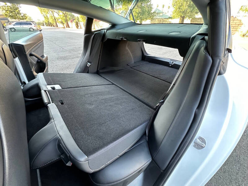 2021 Tesla Model 3 Base photo 25