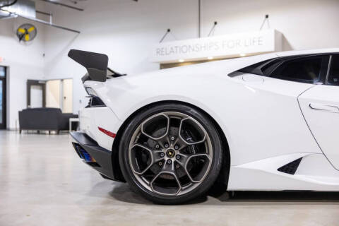 2016 Lamborghini Huracan LP 610-4