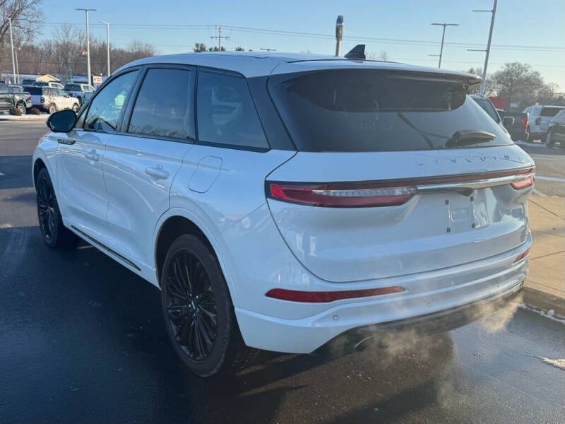 2023 Lincoln Corsair Standard