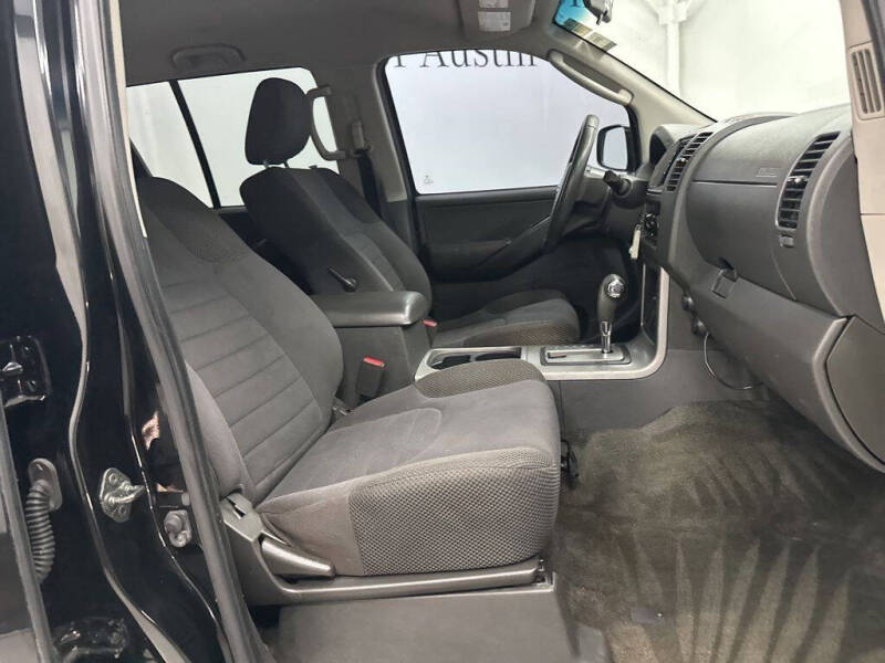 2012 Nissan Pathfinder S