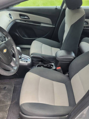 2012 Chevrolet Cruze LS