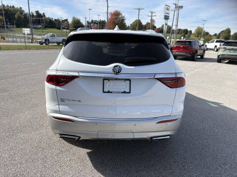2023 Buick Enclave Essence