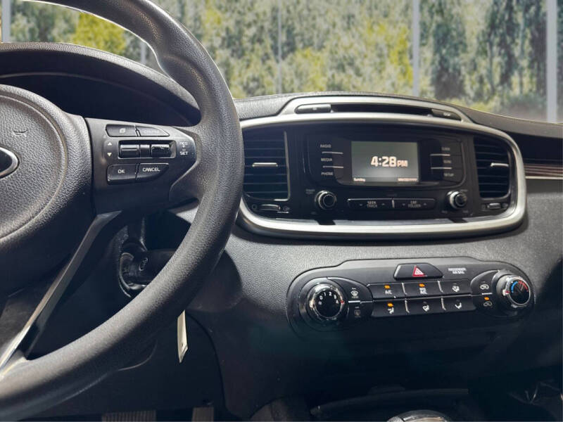 2017 Kia Sorento LX V6