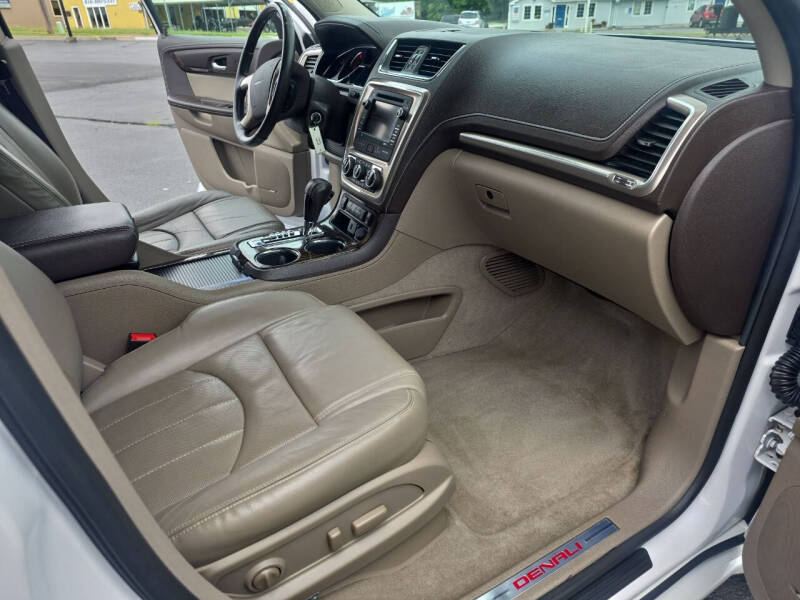 2016 GMC Acadia Denali