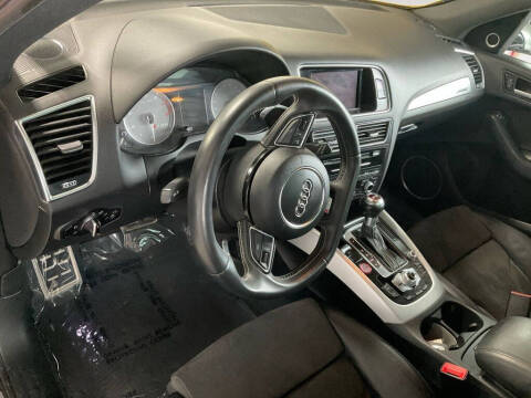 2015 Audi SQ5 3.0T quattro Prestige