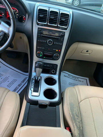 2010 GMC Acadia SLT-2