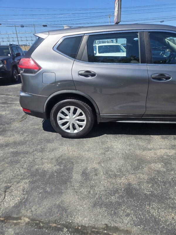2017 Nissan Rogue S