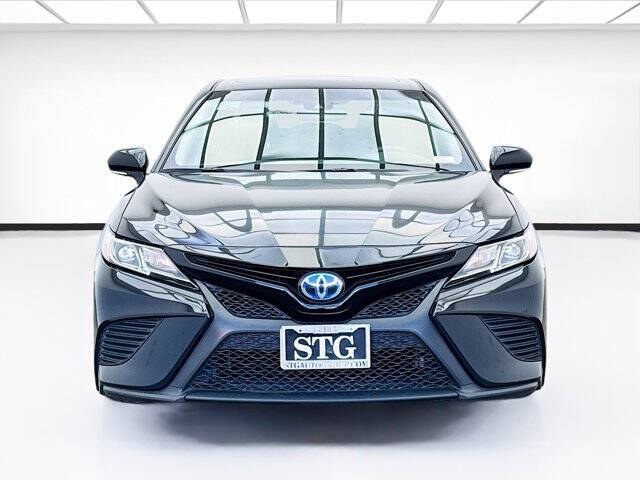 2018 Toyota Camry Hybrid SE