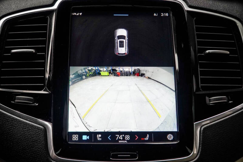 2023 Volvo XC90 B6 Plus Bright Theme 7P