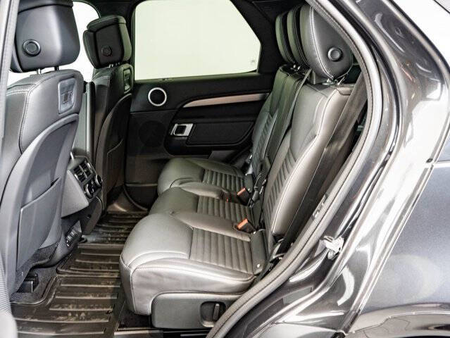 2026 Land Rover Discovery