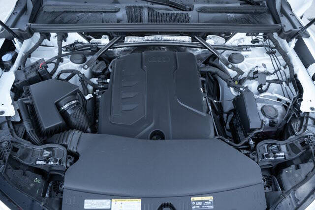 2025 Audi Q5 quattro Premium Plus TFSI