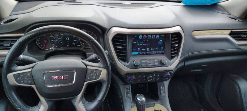 2019 GMC Acadia Denali